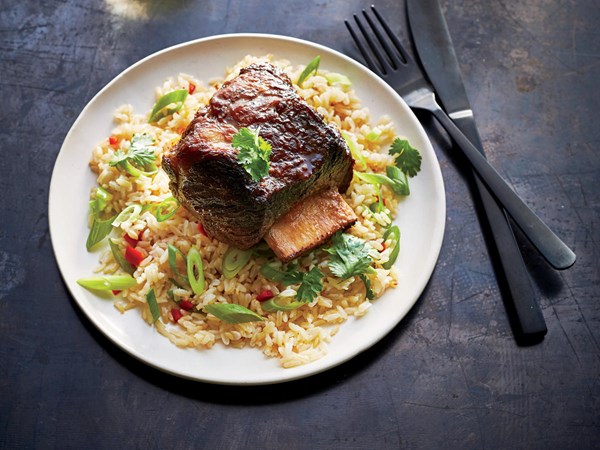 Korean-style short ribs with chile-scallion rice