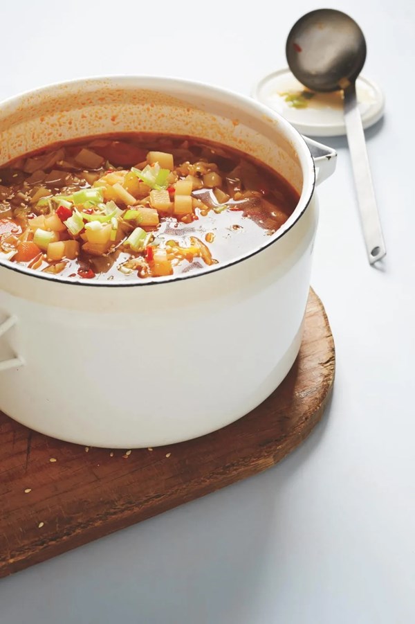 Korean-style vegetable soup