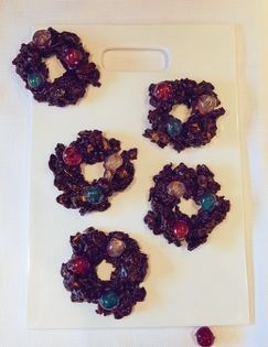 Krispy Christmas wreaths