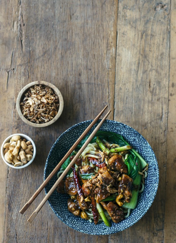 Kung pao chicken and noodles
