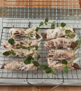 Lace-fat-wrapped lamb’s liver kabab (Jigar vaz-e Lorestan)