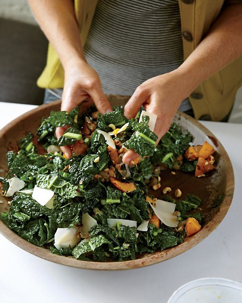 Lacinato kale salad with roasted squash