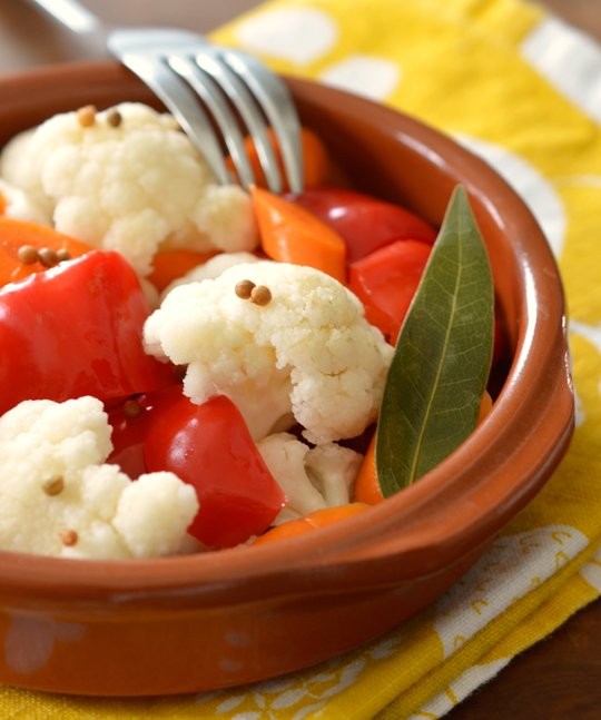 Lacto-fermented pickled vegetables