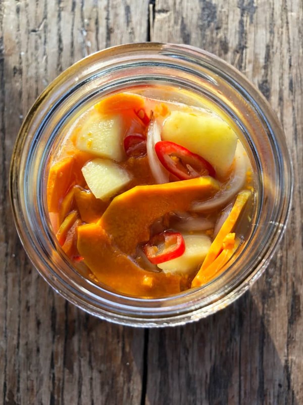 Lacto-fermented squash and apples