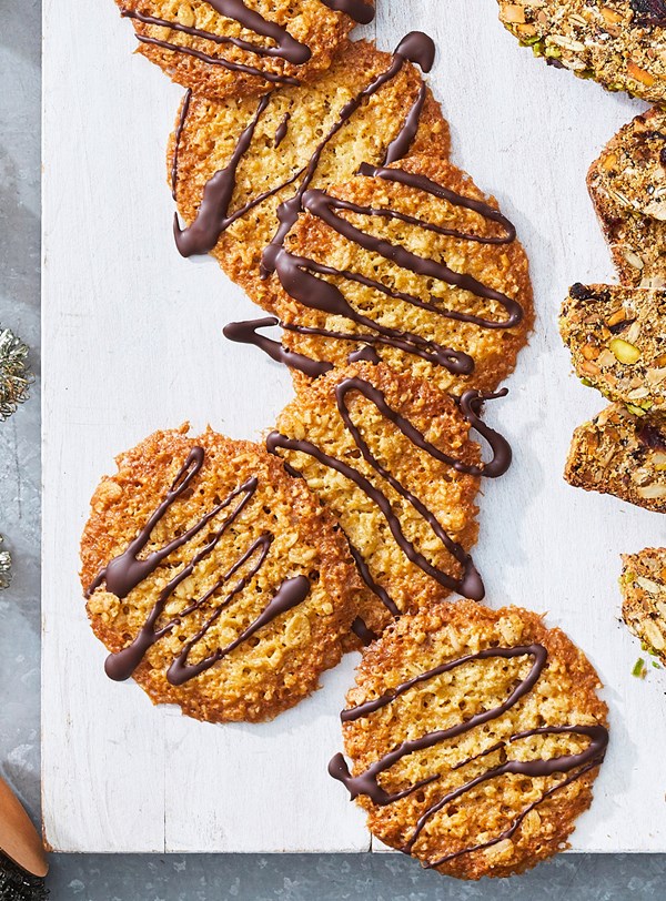 Lacy oat cookies