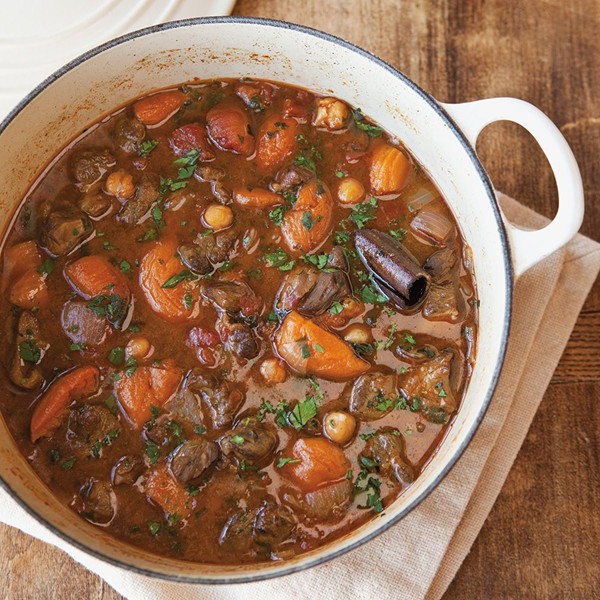 Lamb & dried apricot stew