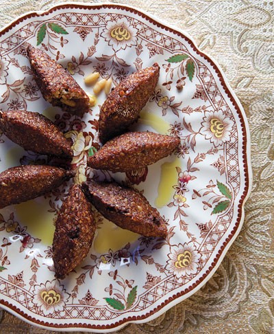 Lamb and bulgur wheat croquettes (Kibbeh)