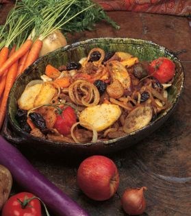 Lamb and fruit casserole (Tas kabab)