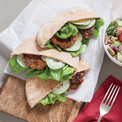 Lamb and red pepper pita sandwiches