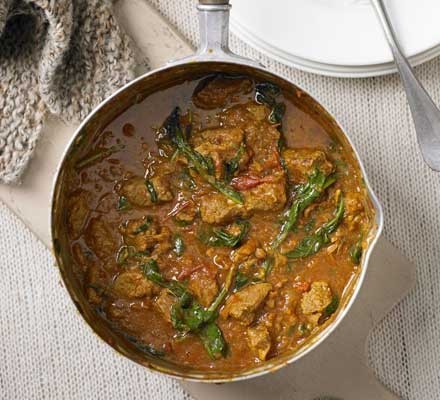 Lamb and spinach curry