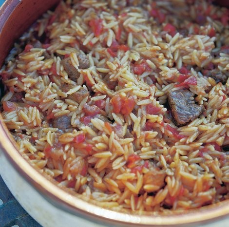 Lamb and tomato with orzo (Youvetsi)