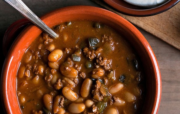 Lamb and white bean chili