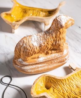 Lamb biscuit