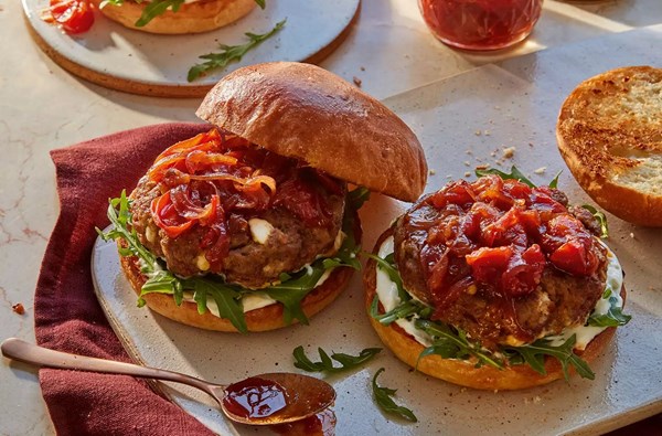 Lamb burgers with chilli tomato relish 