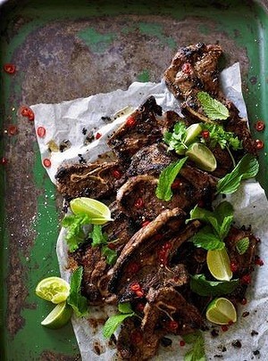 Lamb chops with chilli, garlic & lime