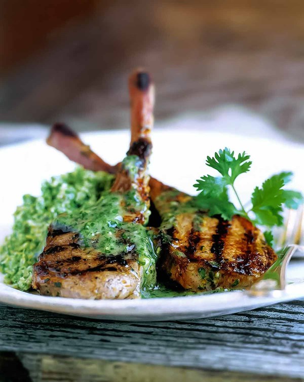 Lamb chops with cilantro-mint sauce