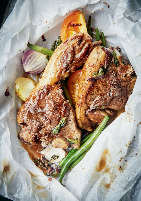 Lamb chops wrapped in paper (Cotolette di agnello in cartoccio)