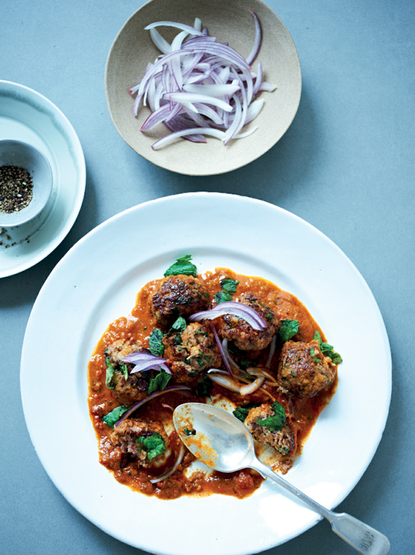 Lamb kofta meatballs in curry sauce
