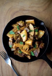 Lamb, leek & potato stew (Jagneshka mangia so praz i kompiri)