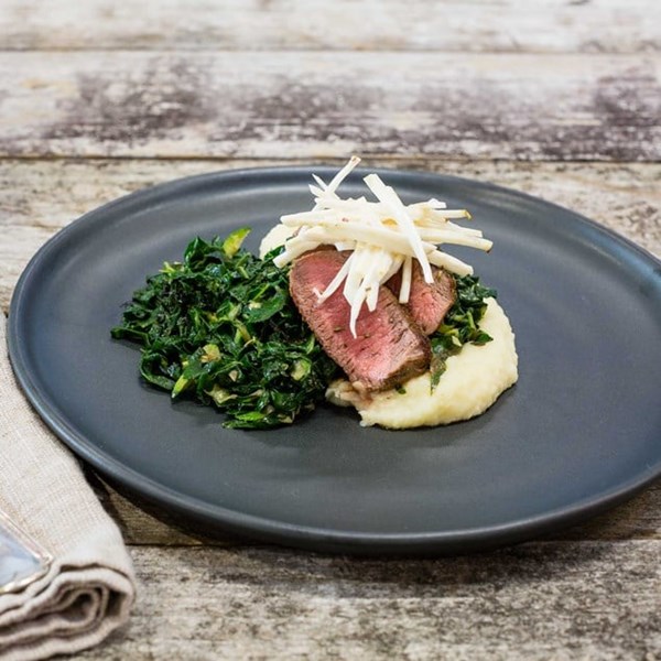 Lamb loin with celeriac mash and sautéed veggies
