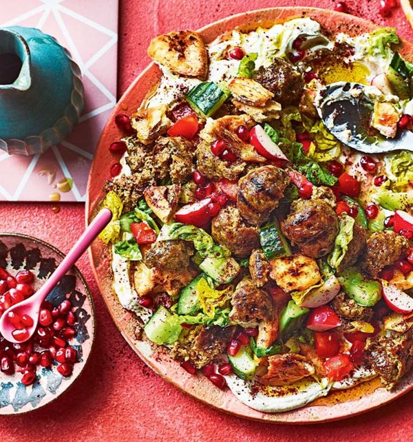Lamb meatball pitta salad