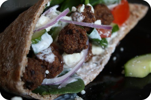 Lamb mini-meatball pita