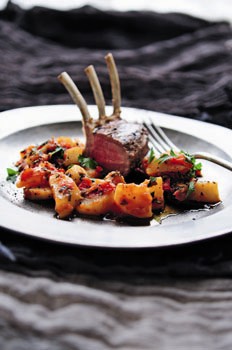 Lamb Provençal with Jerusalem artichokes, tomatoes, pepper and garlic