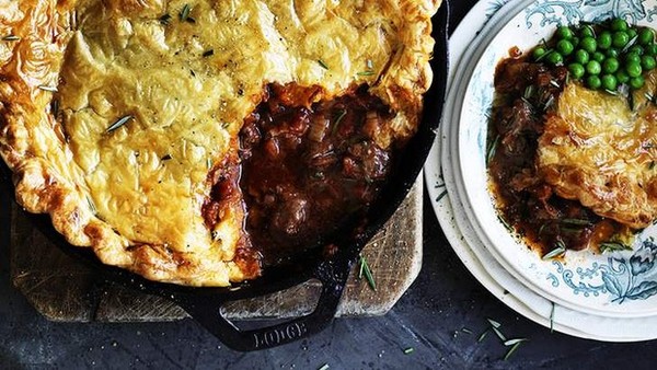 Lamb, red wine and rosemary pot pie