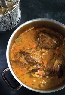 Lamb shanks with chickpeas