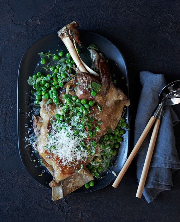 Lamb shoulder braised in wine with peas and pecorino