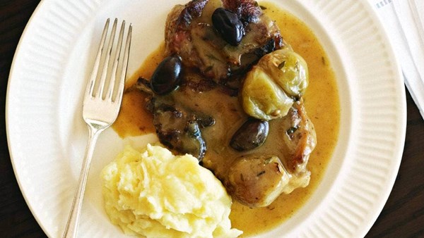 Lamb shoulder chops