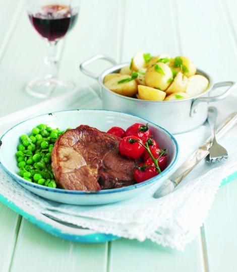 Lamb steaks with honey and minted peas