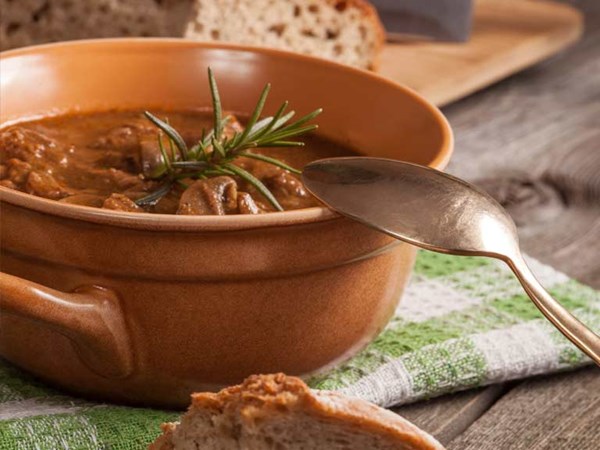 Lamb stew with fennel, orange and rosemary