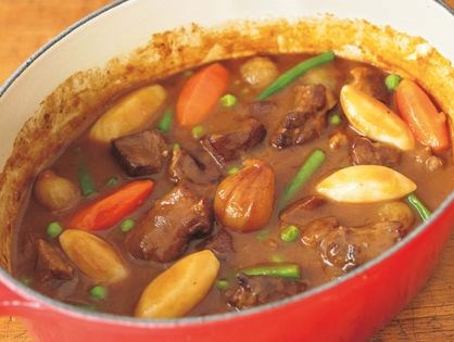 Lamb stew with spring vegetables (Navarin printanier)