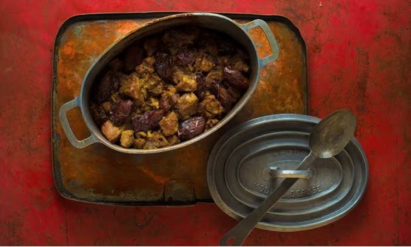 Lamb tagine with Medjoul dates