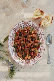 Lamb with aromatic herbs (Agnello alle erbe aromatiche)