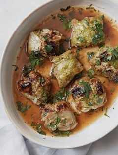 Lamb wrapped in a cabbage parcel (Får i kål)