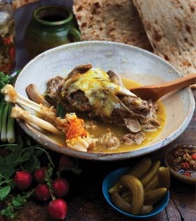 Lamb's head and feet soup (Kalleh pacheh)