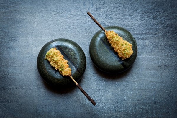  Langoustines with green strawberry and caramelised whey