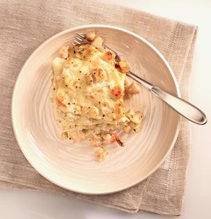 Lasagne with shrimp and scallops (Lasagne coi gamberi e canestrelli)