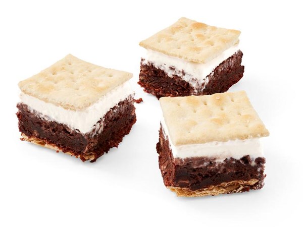 Lasheeda Perry's saltine ice cream sandwiches