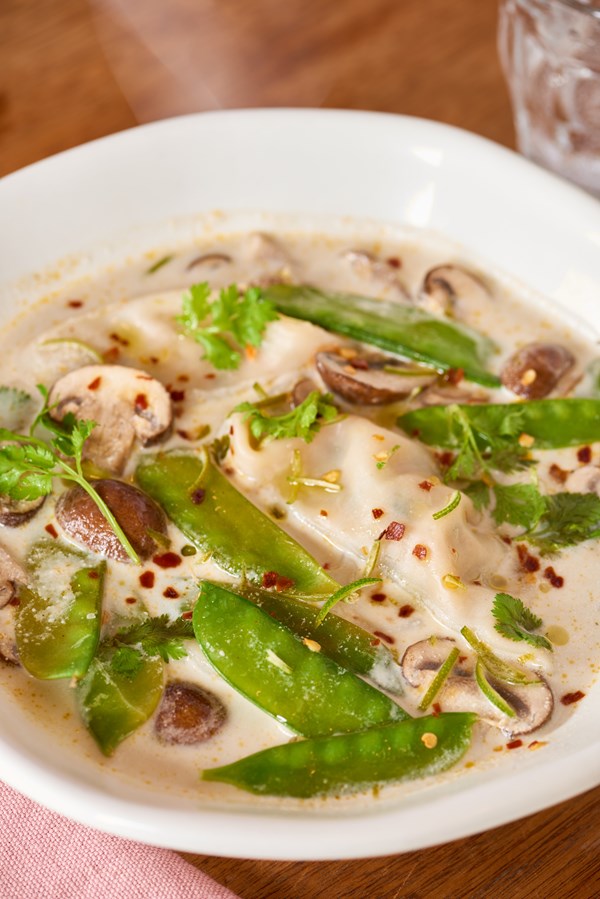 Last-minute spicy coconut wonton soup