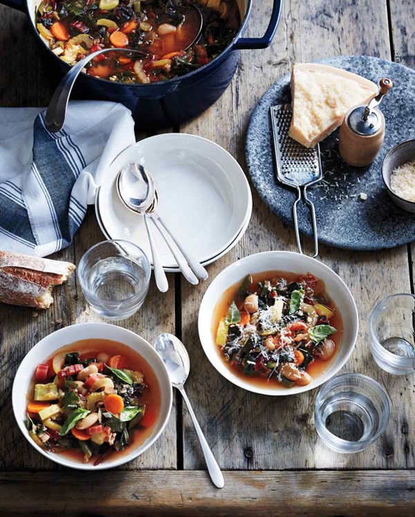 Late-summer-vegetable minestrone