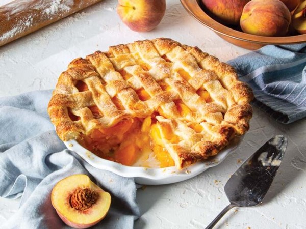 Lattice peach pie