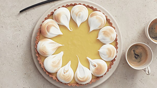 Lauryn's Meyer-lemon and hazelnut tart