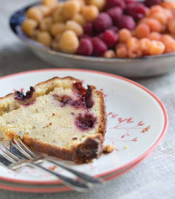 Lavender lemon blackberry pound cake