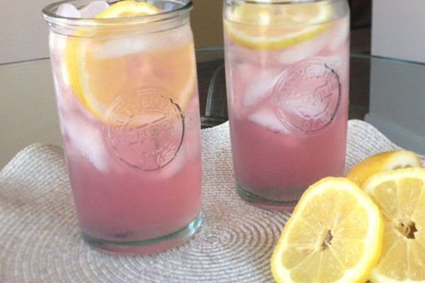 Lavender lemonade