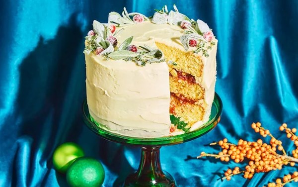 Layered spiced cranberry and apple cake