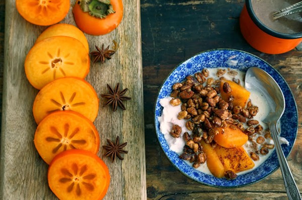 Lazy arse breakfast muesli with warm persimmon