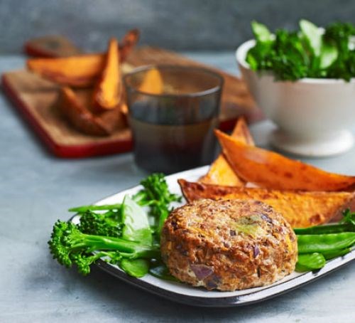 Lean turkey burger with sweet potato wedges